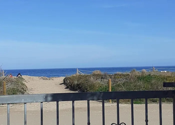 Апартаменти Oasis Playa Albaranas *