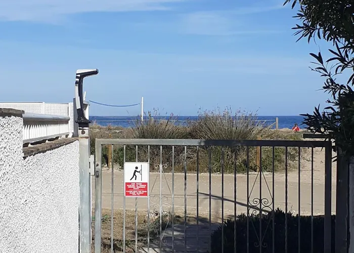 Oasis Playa Albaranas Apartment *