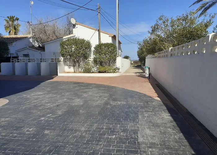 Oasis Playa Albaranas Апартаменти Денія