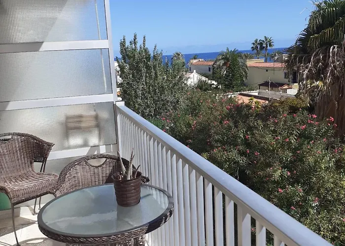 Апартаменти Oasis Playa Albaranas