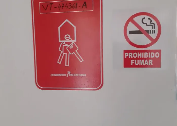 Oasis Playa Albaranas Апартаменти Денія