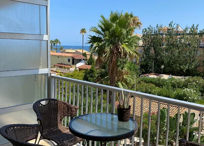 Апартаменти Oasis Playa Albaranas *